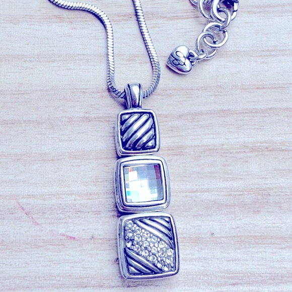 Retired Brighton Necklace - Picture 2 of 3